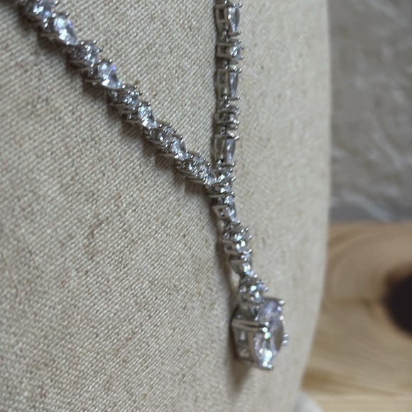 Elegant Silver Necklace crystal - Picture 4 of 6
